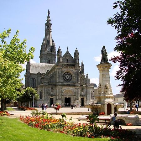 Le Clos De Kerhouil Saint Anne-dʼAuray Exteriér fotografie